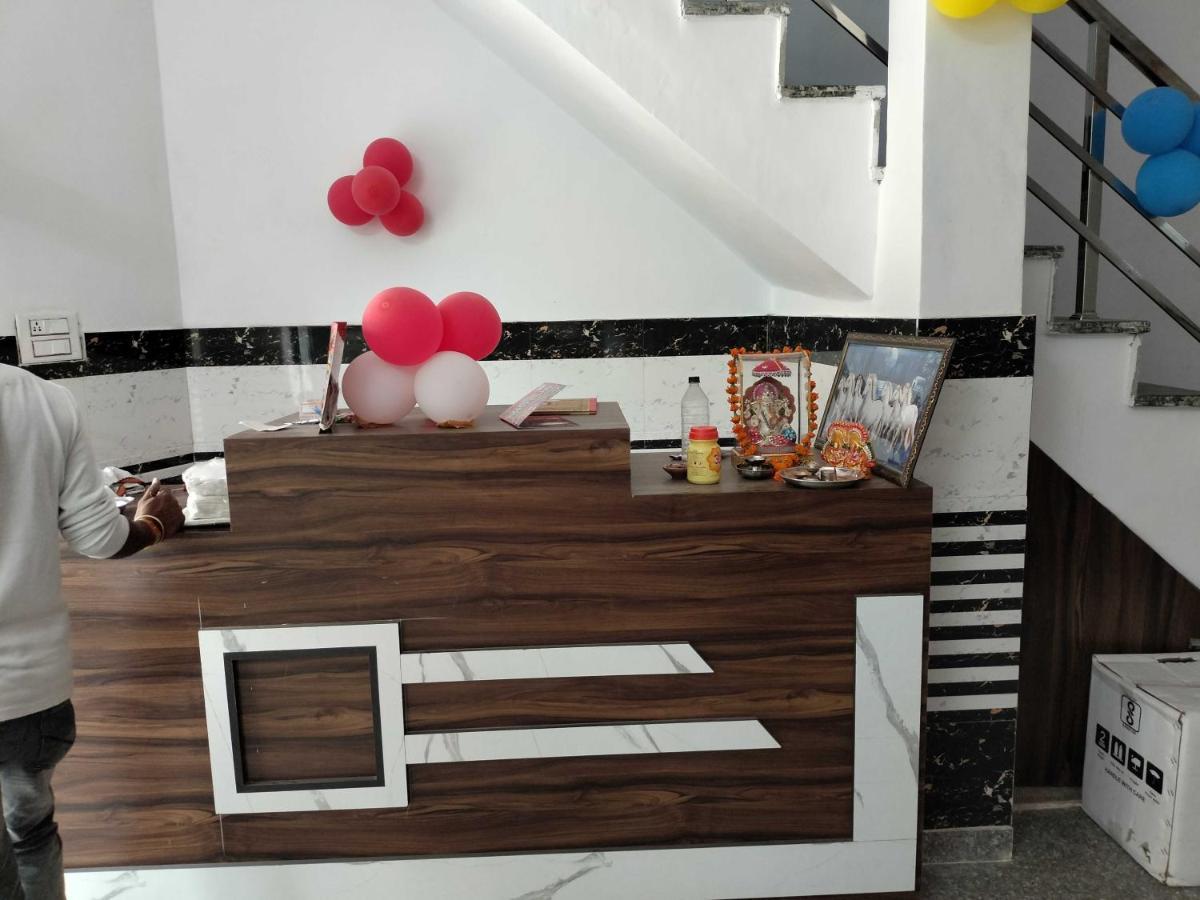 Oyo Shree G Otel Agra  Dış mekan fotoğraf